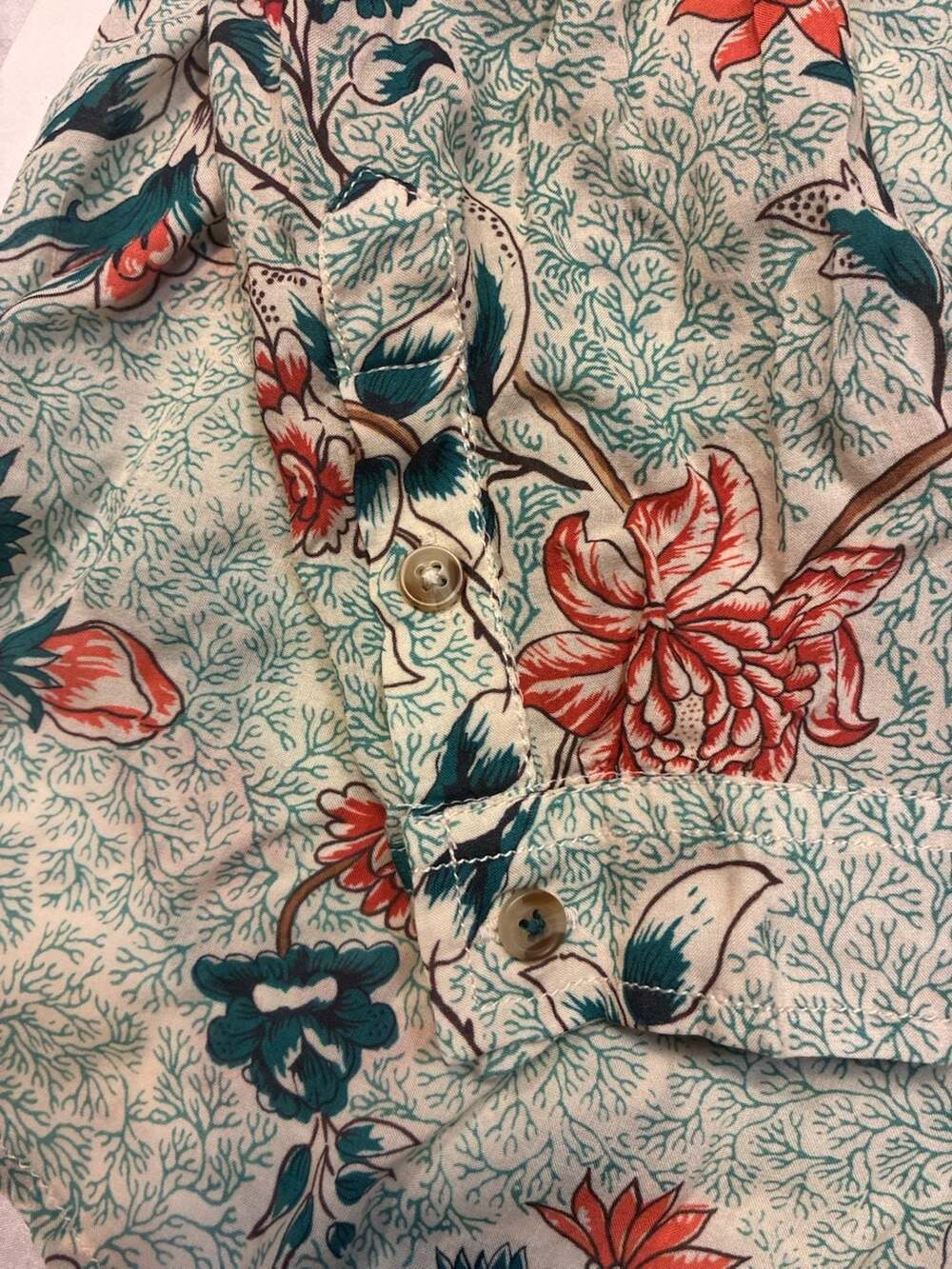 Pilcro Floral Long Sleeve Button Down Shirt Size M - Picture 16 of 16